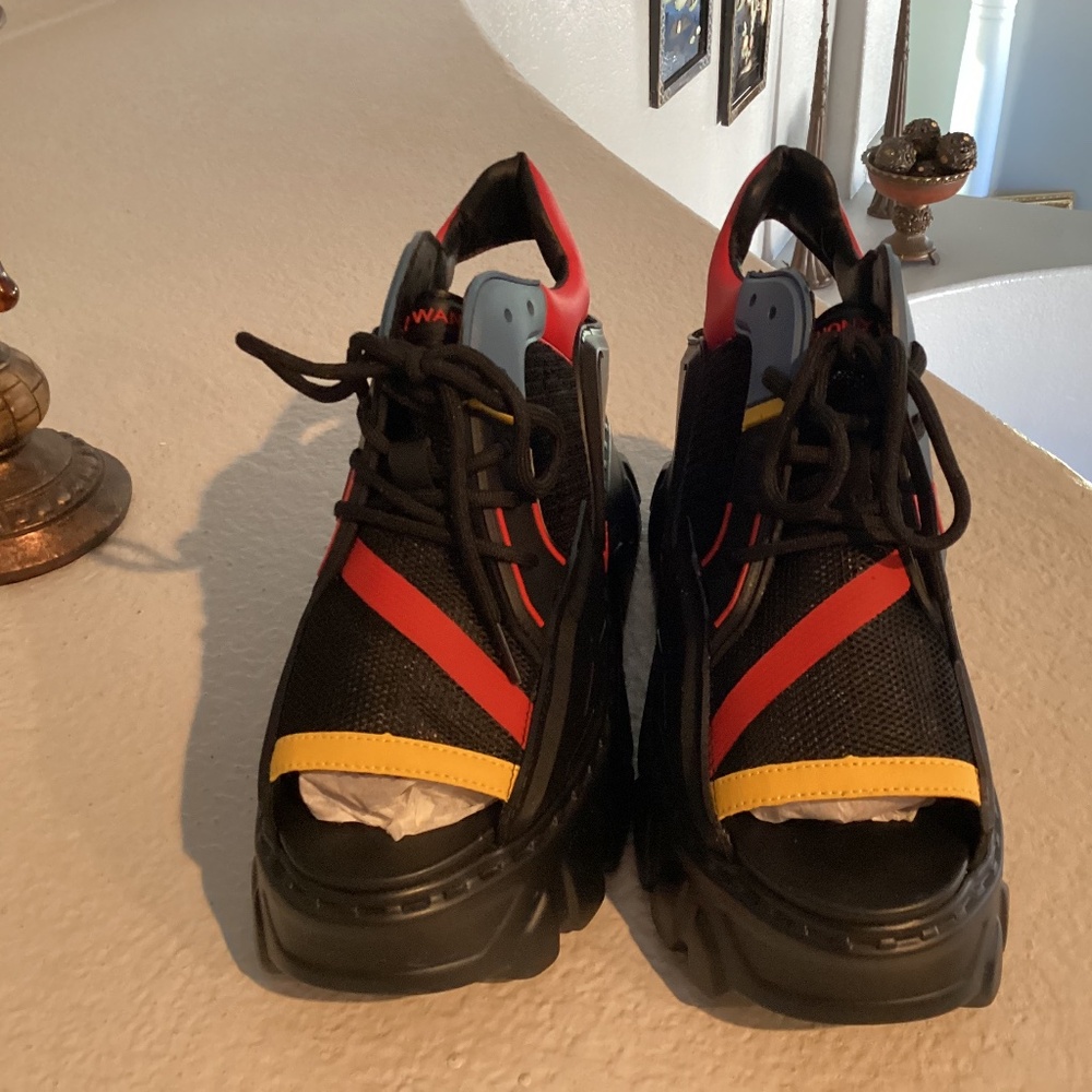 Anthony Wang Goose Berry Platform Wing Wedge Sneakers, Size 9, Color Black NWT